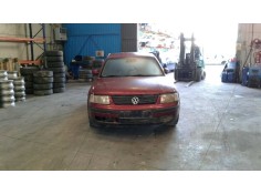 volkswagen passat berlina (3a2) del año 1993