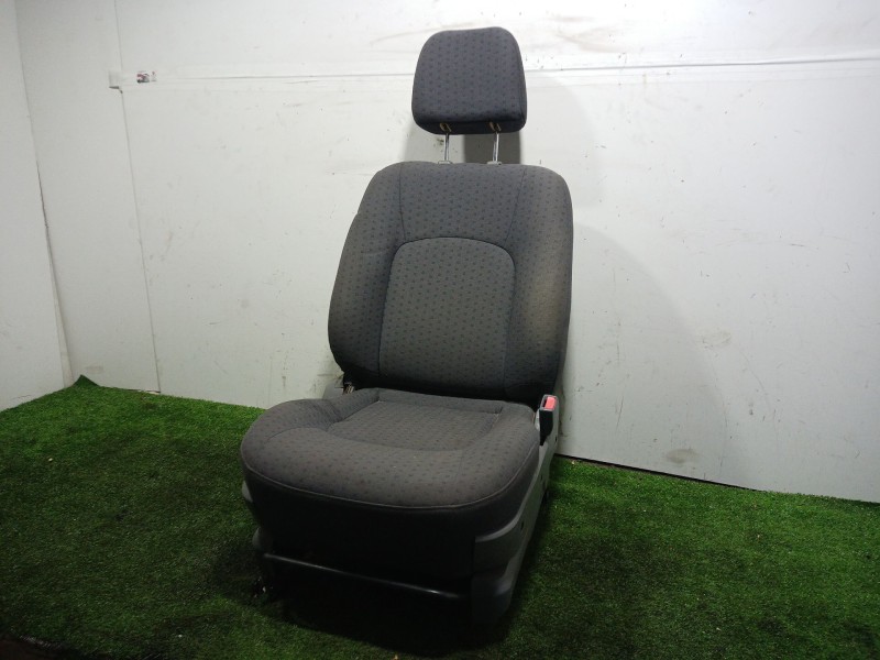 Recambio de asiento delantero derecho para kia carens referencia OEM IAM   