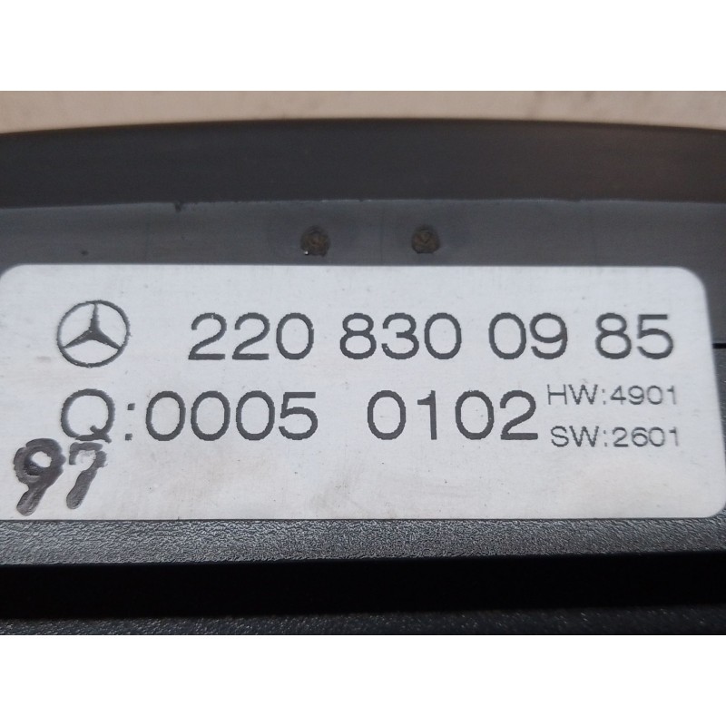Recambio de mando climatizador para mercedes-benz clase s (w220) berlina 3.2 cdi cat referencia OEM IAM 2208300985  Q00050102