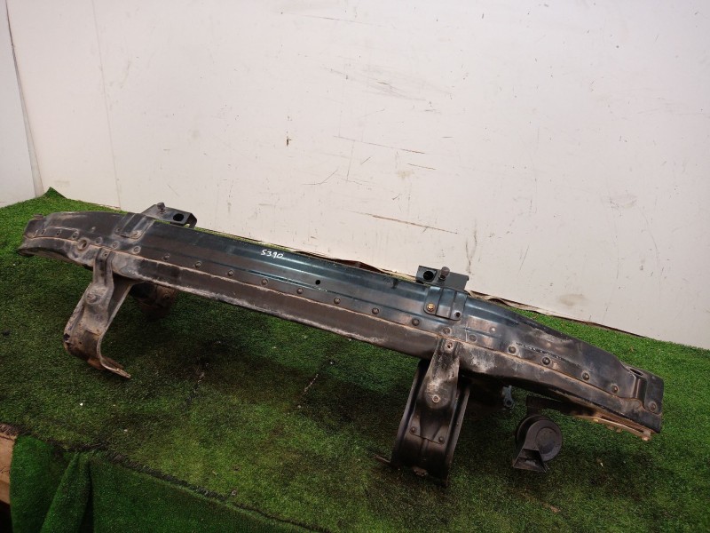 Recambio de refuerzo paragolpes delantero para mercedes-benz clase s (w220) berlina 3.2 cdi cat referencia OEM IAM   