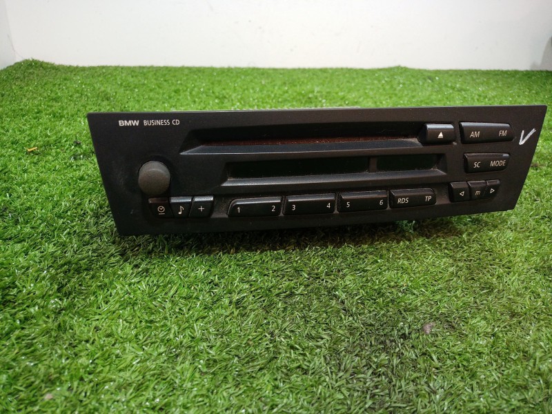 Recambio de sistema audio / radio cd para bmw 1 (e87) 116 i referencia OEM IAM 6952296 6952296011 0158393