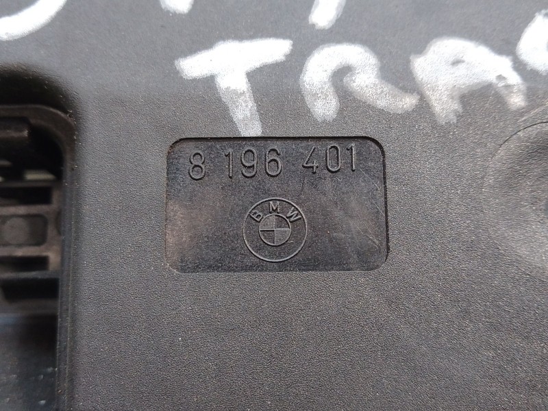 Recambio de cerradura maletero / porton para bmw 1 (e87) 116 i referencia OEM IAM 8196401 PBTGF20BH3 CZ04922