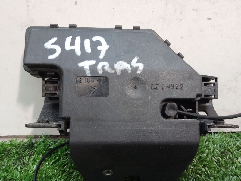 Recambio de cerradura maletero / porton para bmw 1 (e87) 116 i referencia OEM IAM 8196401 PBTGF20BH3 CZ04922