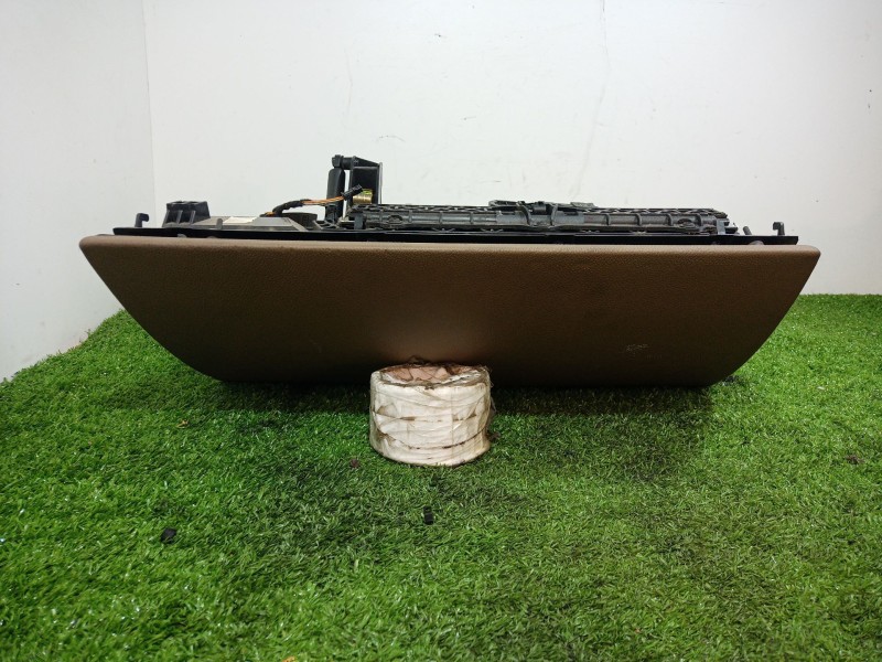 Recambio de guantera para bmw serie 7 (e65/e66) 6.0 cat referencia OEM IAM 51167027427 51167027427 72758410