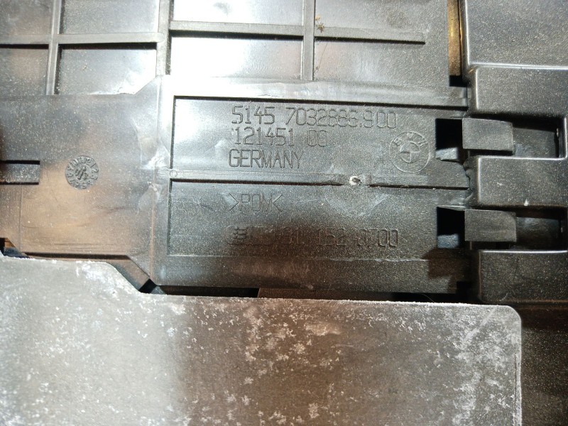 Recambio de cenicero para bmw serie 7 (e65/e66) 6.0 cat referencia OEM IAM 51457032886918 12145100 51457032886900