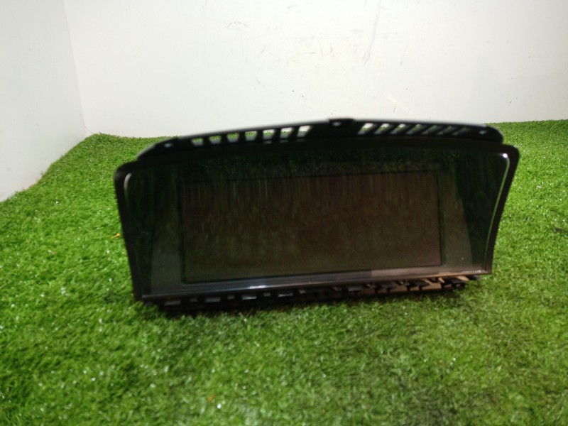 Recambio de pantalla multifuncion para bmw serie 7 (e65/e66) 6.0 cat referencia OEM IAM 65826946721 65826946721 8385449