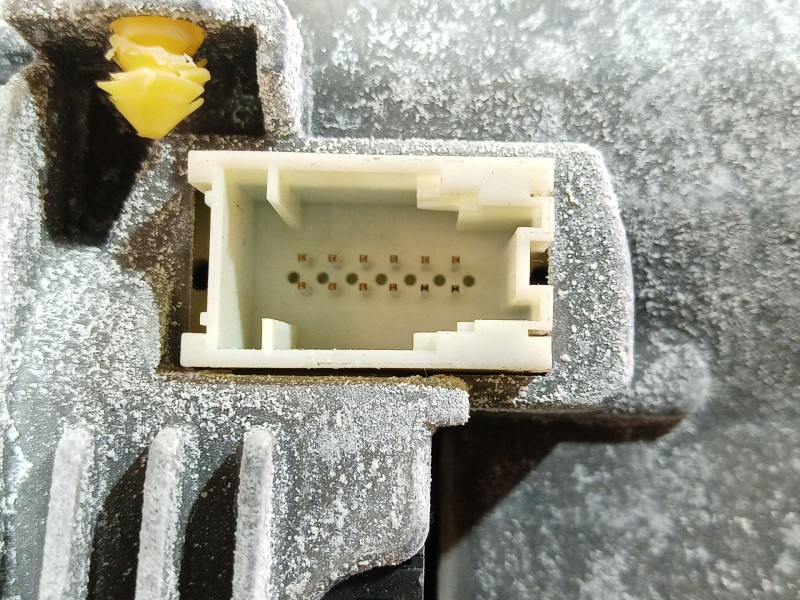 Recambio de pantalla multifuncion para bmw serie 7 (e65/e66) 6.0 cat referencia OEM IAM 65826946721 65826946721 8385449