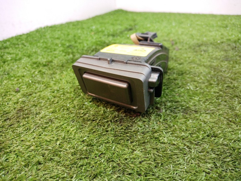 Recambio de modulo electronico para bmw serie 7 (e65/e66) 6.0 cat referencia OEM IAM 6941354 53339702 6941355