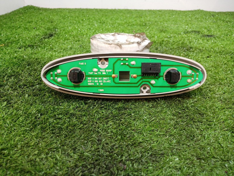 Recambio de luz interior para mini mini (r50, r53) one referencia OEM IAM 6961987 12521810 6962023