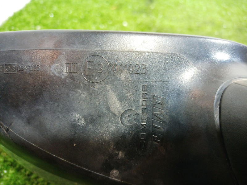 Recambio de retrovisor izquierdo para fiat punto (199_) 1.3 d multijet referencia OEM IAM E3011023 E3011023 E3011023