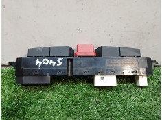 Recambio de warning para kia cee´d referencia OEM IAM 937001H00 2020063022 937001H010 2