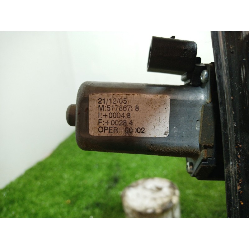 Recambio de elevalunas delantero derecho para fiat punto (199_) 1.3 d multijet referencia OEM IAM 51786728 51786728 51786728