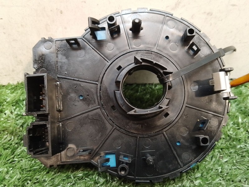 Recambio de anillo airbag para kia cee´d referencia OEM IAM HY3B6D0766 HY3B6D0766 HY3B6D0766