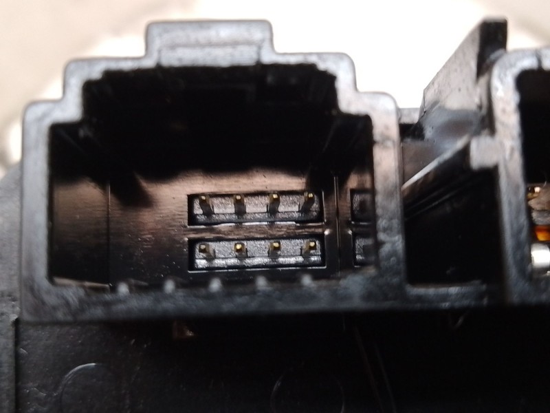 Recambio de anillo airbag para kia cee´d referencia OEM IAM HY3B6D0766 HY3B6D0766 HY3B6D0766