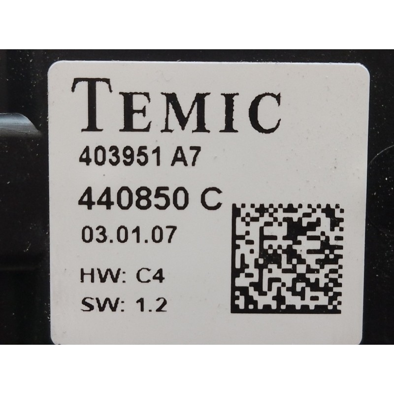 Recambio de motor elevalunas trasero izquierdo para kia cee´d referencia OEM IAM 440850C 402059D 403951A7