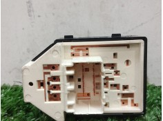 Recambio de mando retrovisor para kia cee´d referencia OEM IAM    2