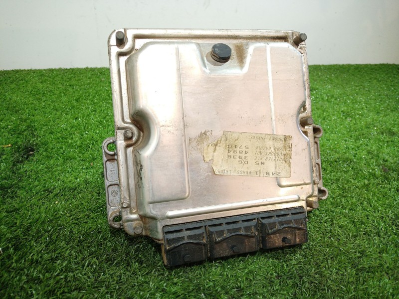 Recambio de centralita motor uce para renault scenic rx4 (ja0) referencia OEM IAM 0281010189 8200143438 H0M8200091416