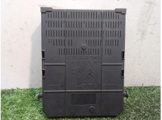 Recambio de caja reles / fusibles para peugeot 407 sport referencia OEM IAM 281197595 281197595 281197595