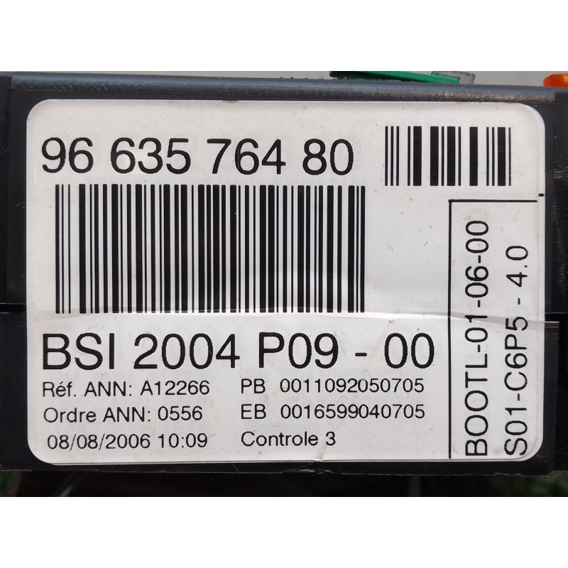 Recambio de caja reles / fusibles para citroën c4 berlina referencia OEM IAM 9663576480 9663576480 BSI2004P0900