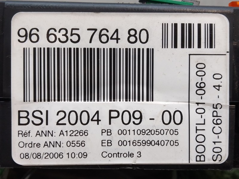 Recambio de caja reles / fusibles para citroën c4 berlina referencia OEM IAM 9663576480 9663576480 BSI2004P0900