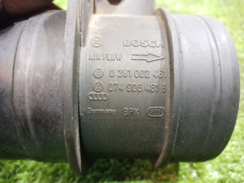 Recambio de caudalimetro para volkswagen touran (1t1) referencia OEM IAM 074906461B 074906461B 0281002461