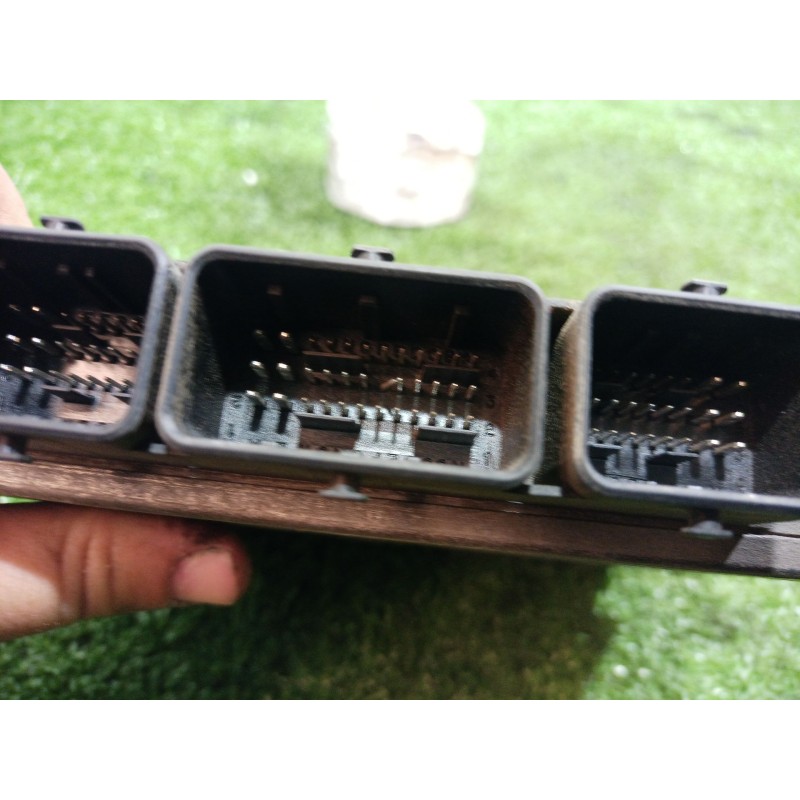 Recambio de centralita motor uce para citroën saxo 1.1 monaco referencia OEM IAM 9641815480 S200021 963770598003