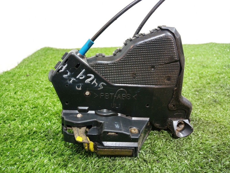 Recambio de cerradura puerta delantera izquierda para toyota avensis (_t25_) 2.2 d-4d (adt251_) referencia OEM IAM   