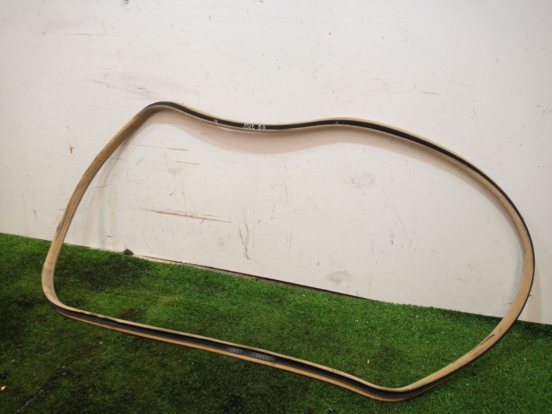 Recambio de gomas contorno puerta para bmw serie 7 (e65/e66) 6.0 cat referencia OEM IAM   