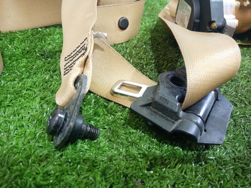 Recambio de cinturon seguridad delantero izquierdo para bmw serie 7 (e65/e66) 6.0 cat referencia OEM IAM 561078501 561078501 010