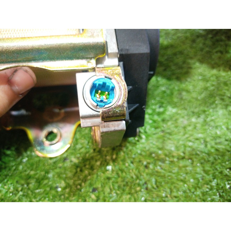 Recambio de cinturon seguridad delantero derecho para bmw serie 7 (e65/e66) 6.0 cat referencia OEM IAM 5611484401 5611484401 010