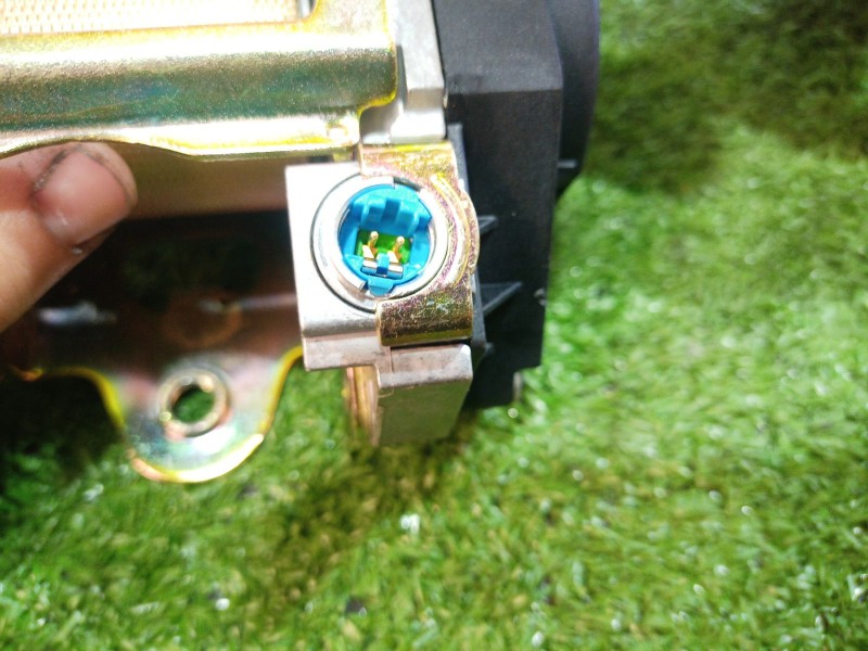 Recambio de cinturon seguridad delantero derecho para bmw serie 7 (e65/e66) 6.0 cat referencia OEM IAM 5611484401 5611484401 010