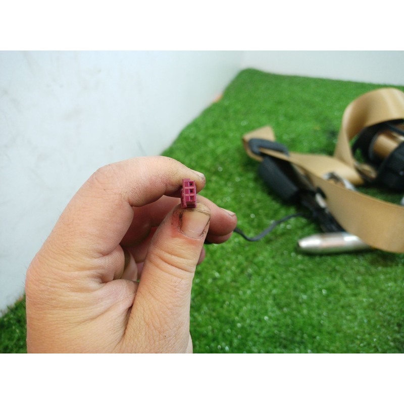 Recambio de cinturon seguridad trasero izquierdo para bmw serie 7 (e65/e66) 6.0 cat referencia OEM IAM 00063774B 33039583 713404