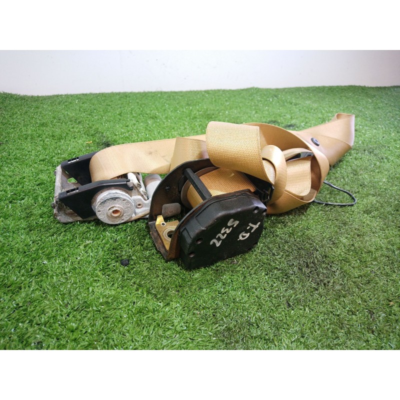 Recambio de cinturon seguridad trasero derecho para bmw serie 7 (e65/e66) 6.0 cat referencia OEM IAM 00063774B 33039584 7134042