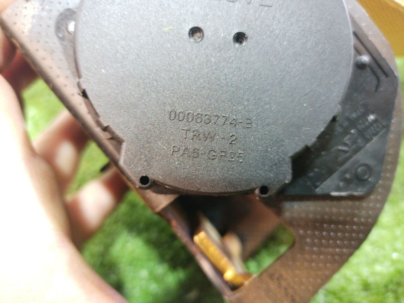 Recambio de cinturon seguridad trasero derecho para bmw serie 7 (e65/e66) 6.0 cat referencia OEM IAM 00063774B 33039584 7134042