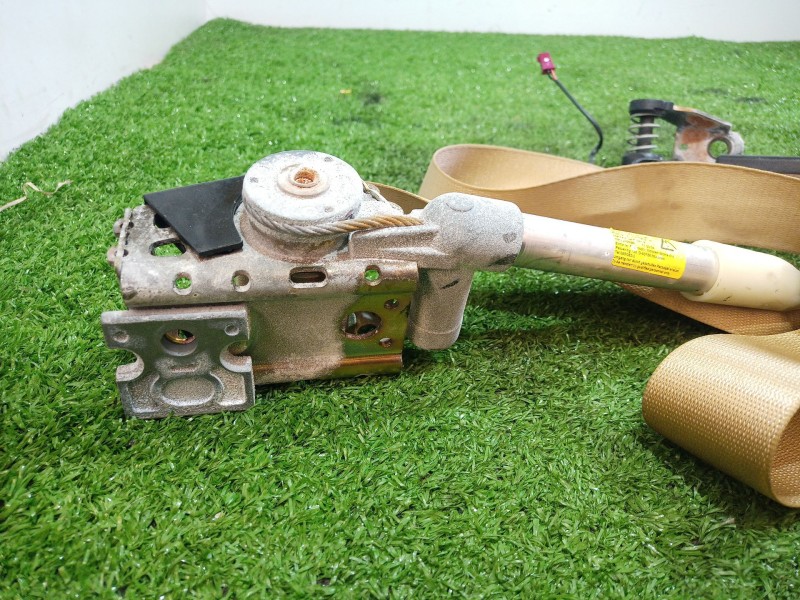 Recambio de cinturon seguridad trasero derecho para bmw serie 7 (e65/e66) 6.0 cat referencia OEM IAM 00063774B 33039584 7134042