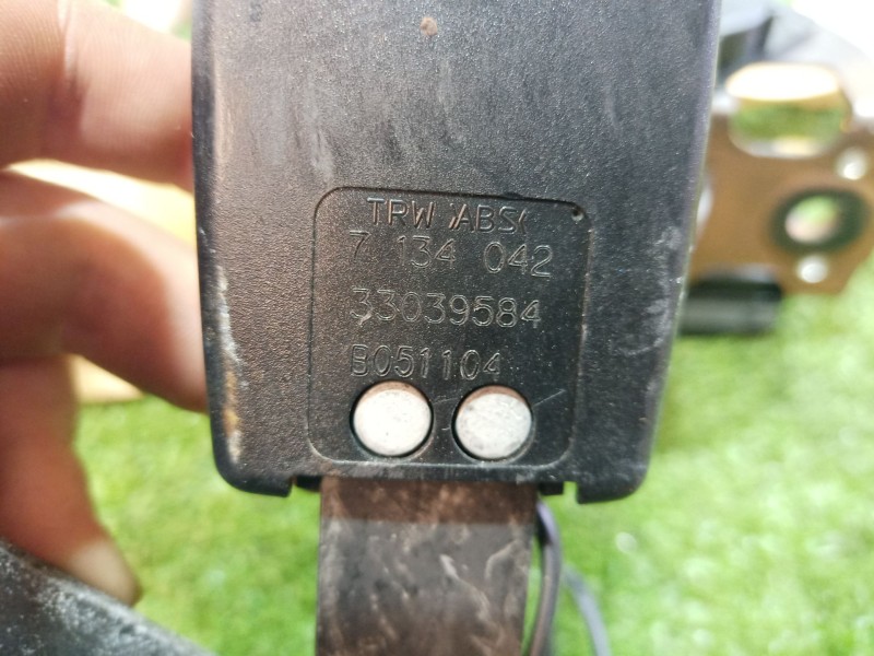 Recambio de cinturon seguridad trasero derecho para bmw serie 7 (e65/e66) 6.0 cat referencia OEM IAM 00063774B 33039584 7134042