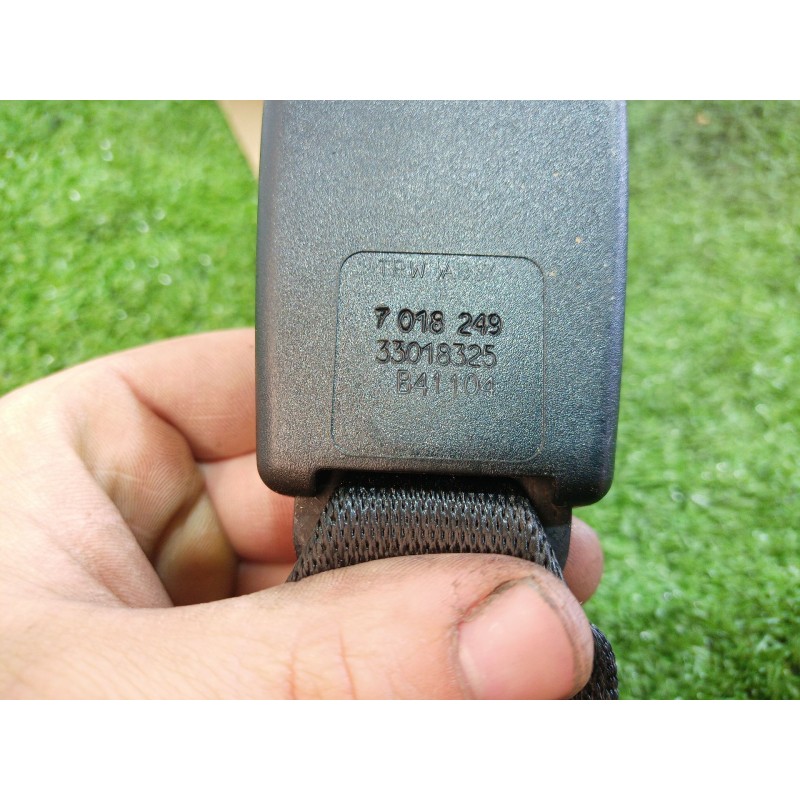 Recambio de cinturon seguridad trasero central para bmw serie 7 (e65/e66) 6.0 cat referencia OEM IAM 7018249 7018249 33018325