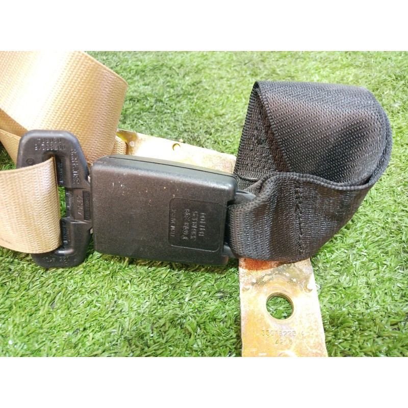 Recambio de cinturon seguridad trasero central para bmw serie 7 (e65/e66) 6.0 cat referencia OEM IAM 7018249 7018249 33018325