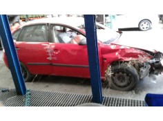 seat ibiza (6l1) del año 2001 2