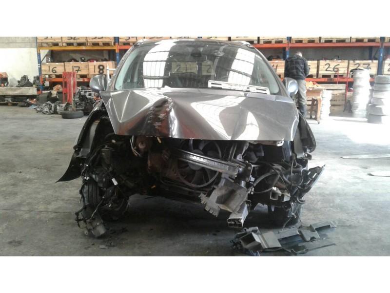 peugeot 5008 del año 2011