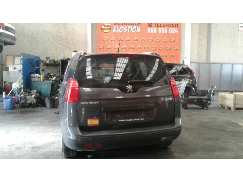 peugeot 5008 del año 2011