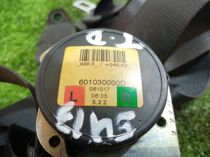 Recambio de cinturon seguridad trasero derecho para mini mini (r50, r53) one referencia OEM IAM 601030000D 530101002 7055962