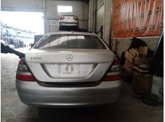 mercedes-benz clase s (w221) berlina del año 2005 2
