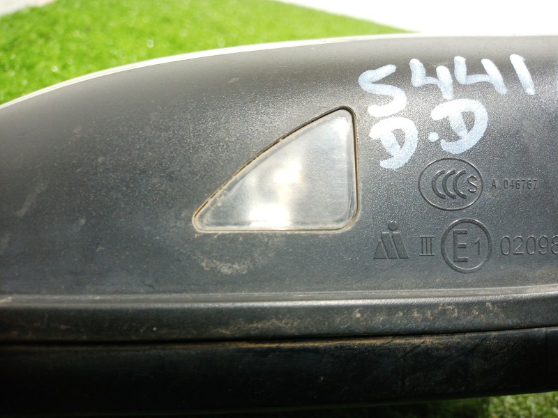 Recambio de retrovisor derecho para skoda octavia ii (1z3) 1.6 tdi referencia OEM IAM E1020989 E1020989 E1020989