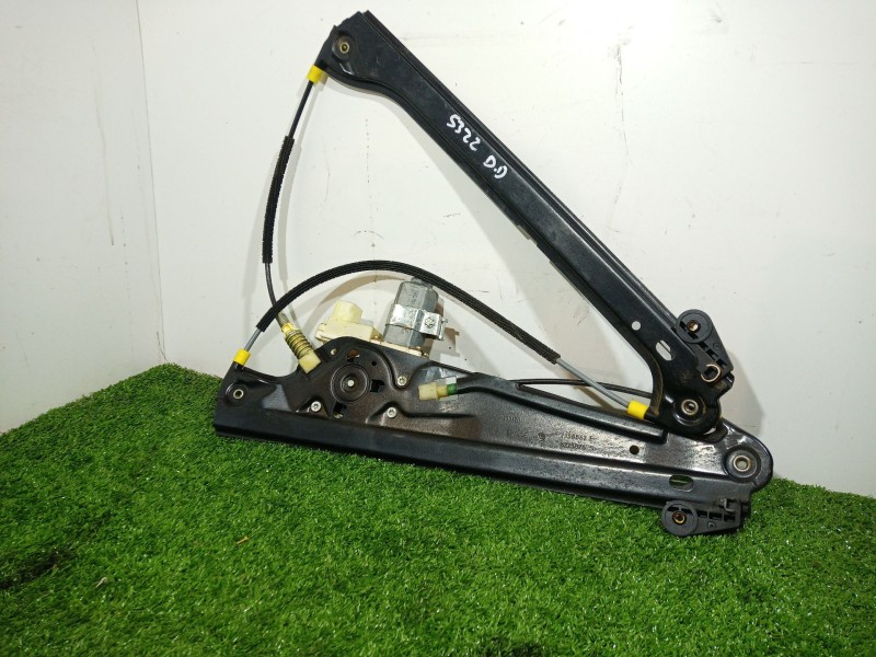 Recambio de elevalunas delantero derecho para bmw serie 7 (e65/e66) 6.0 cat referencia OEM IAM 7138862E 0206008001 8223826S