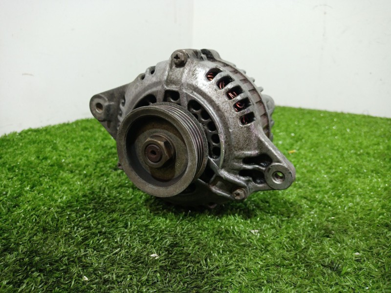 Recambio de alternador para mitsubishi colt (cj0) referencia OEM IAM A2T09493 A2T09493 A2T09493