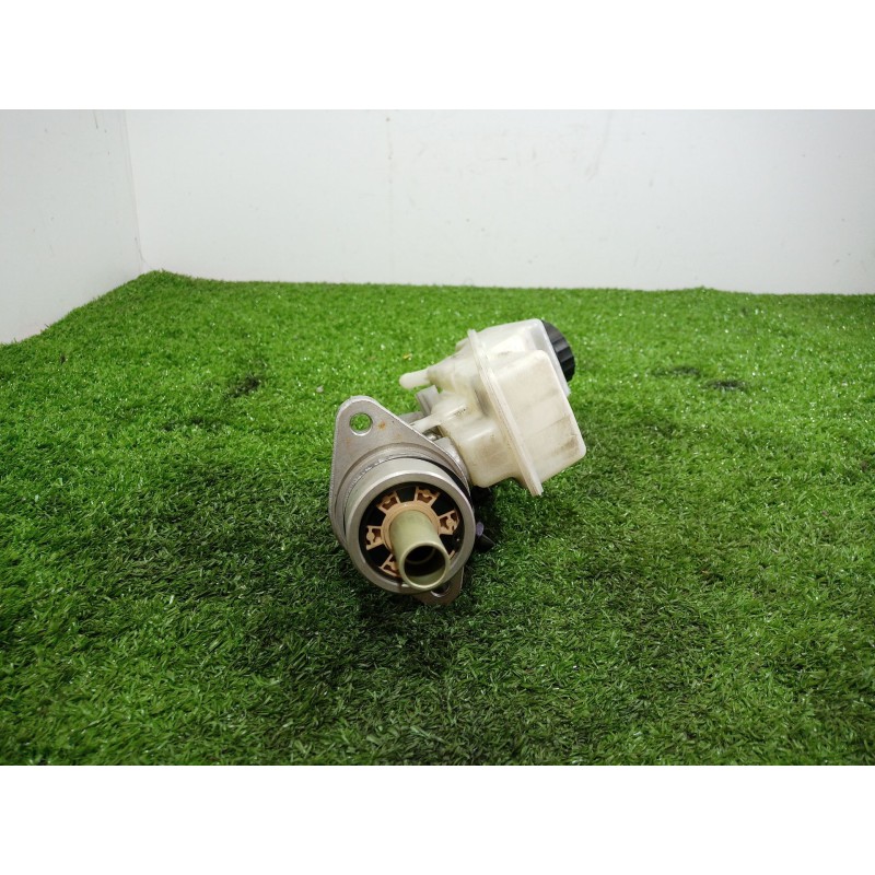 Recambio de bomba freno para toyota avensis (_t25_) 2.2 d-4d (adt251_) referencia OEM IAM 0204251172 0204251172 0204251172