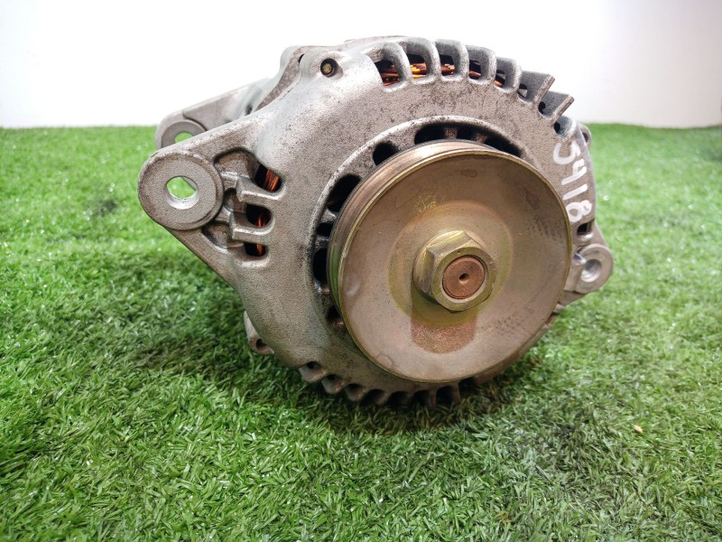 Recambio de alternador para nissan almera ii (n16) 2.2 di referencia OEM IAM LR1100724 LR1100724 23100BN300