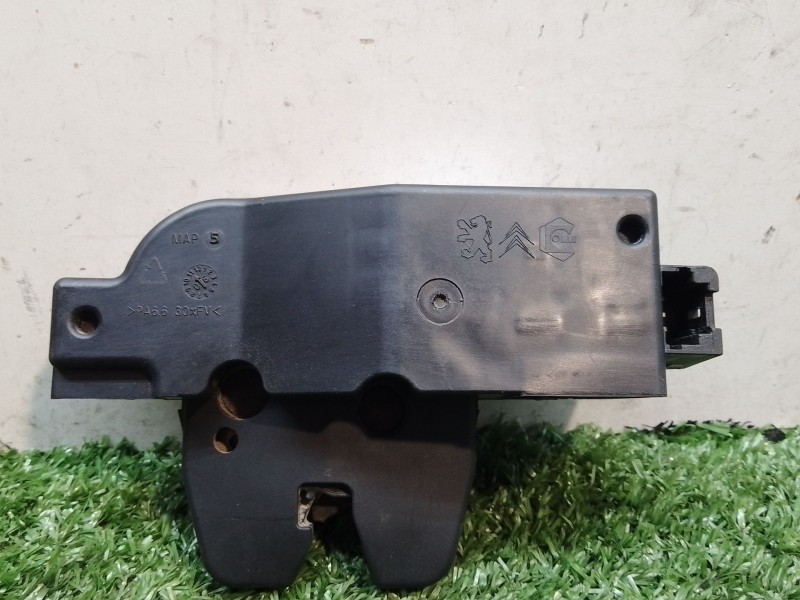 Recambio de cerradura maletero / porton para citroën c4 berlina referencia OEM IAM 9652301980 9652301980 9652301980