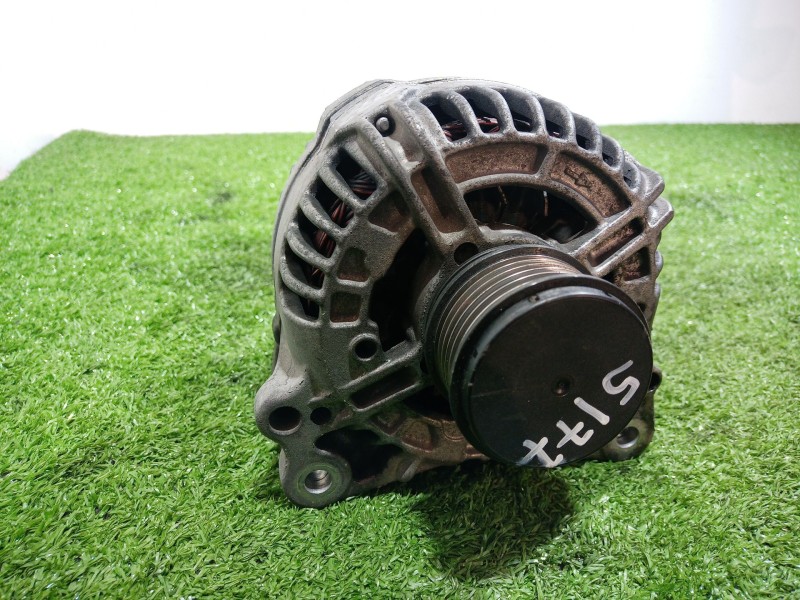 Recambio de alternador para seat altea (5p1) sport referencia OEM IAM 06F903023F 06F903023F 0124525091